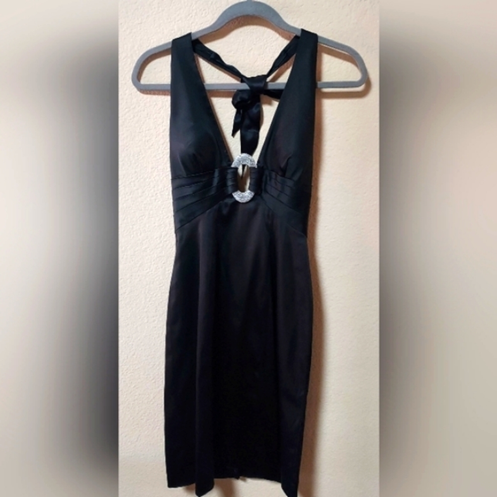 Vintage,Cache- Size 2, Black Haulter Streach Silk Midi .